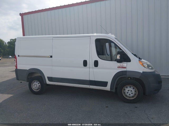 2018 Ram Promaster 1500 Low Roof 136 Wb მანქანა იყიდება აუქციონზე, vin: 3C6TRVAG3JE143200, აუქციონის ნომერი: 45653236