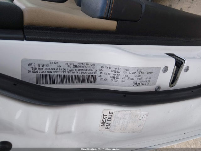 2016 Jeep Cherokee Limited მანქანა იყიდება აუქციონზე, vin: 1C4PJLDB2GW272632, აუქციონის ნომერი: 45653268