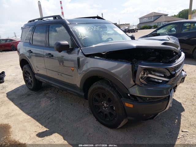 2025 Ford Bronco Sport Badlands მანქანა იყიდება აუქციონზე, vin: 3FMCR9DA6SRE26641, აუქციონის ნომერი: 45653305