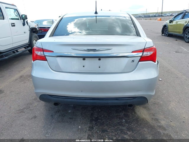 Продаж на аукціоні авто 2012 Chrysler 200 Touring, vin: 1C3CCBBG8CN258286, номер лоту: 45653322