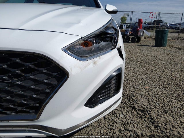 Hyundai Sonata Limited 2018 5NPE34AFXJH705934 Image 18