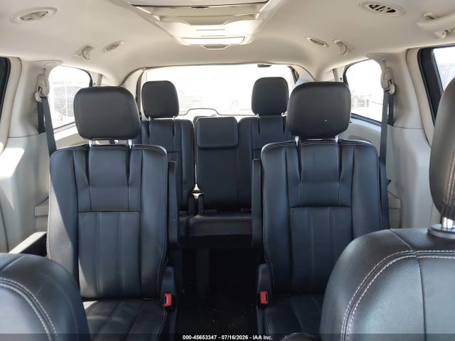2014 Chrysler Town & Country Touring მანქანა იყიდება აუქციონზე, vin: 2C4RC1BG4ER126079, აუქციონის ნომერი: 45653347