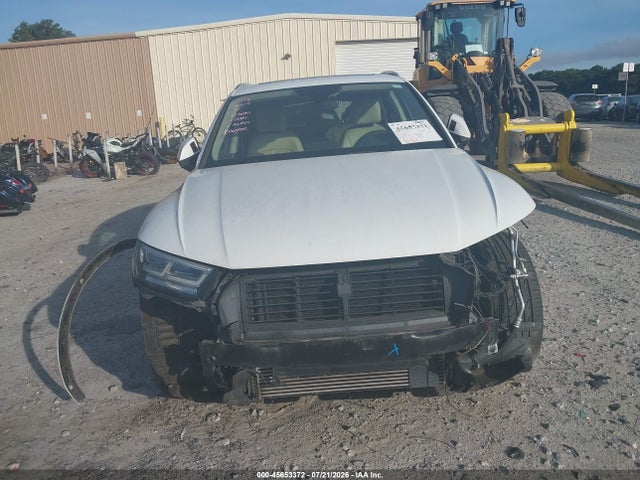 Продажа на аукционе авто 2018 Audi Q5 2.0t Premium/2.0t Tech Premium, vin: WA1BNAFY6J2013736, номер лота: 45653372
