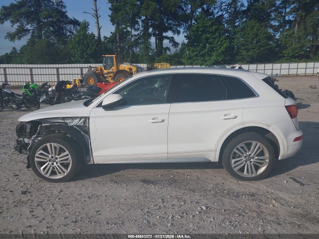 Продажа на аукционе авто 2018 Audi Q5 2.0t Premium/2.0t Tech Premium, vin: WA1BNAFY6J2013736, номер лота: 45653372