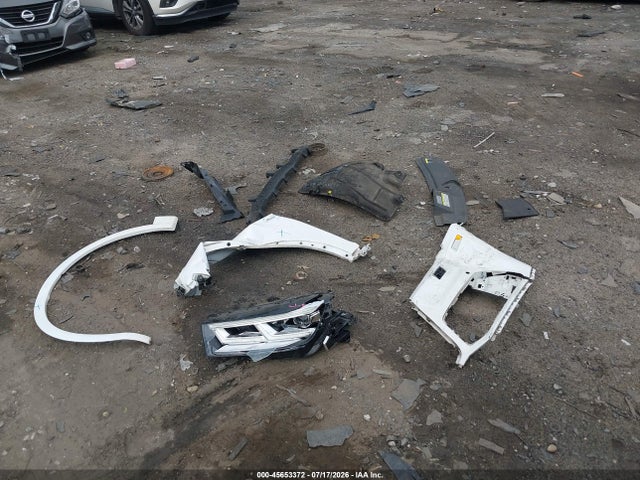 Продажа на аукционе авто 2018 Audi Q5 2.0t Premium/2.0t Tech Premium, vin: WA1BNAFY6J2013736, номер лота: 45653372