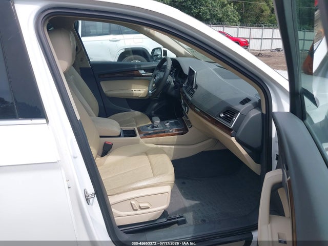 Продажа на аукционе авто 2018 Audi Q5 2.0t Premium/2.0t Tech Premium, vin: WA1BNAFY6J2013736, номер лота: 45653372