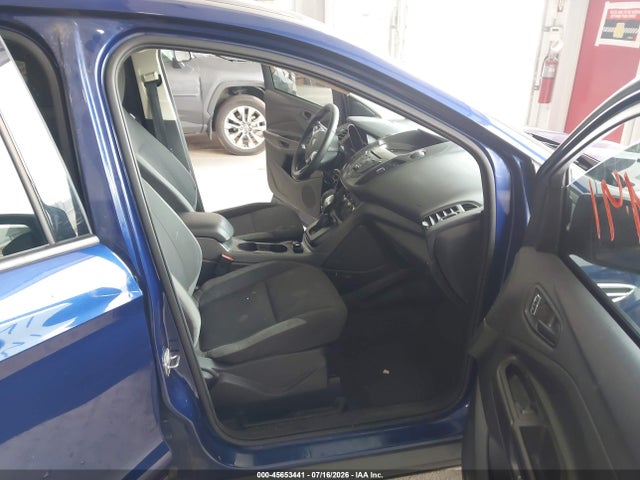 2016 Ford Escape S მანქანა იყიდება აუქციონზე, vin: 1FMCU0F72GUA63590, აუქციონის ნომერი: 45653441