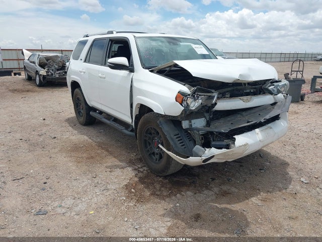 2020 JTEBU5JR2L5816511 main image