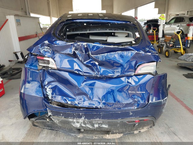 Продаж на аукціоні авто 2024 Tesla Model Y Long Range Dual Motor All-wheel Drive, vin: 7SAYGAEE5RF201497, номер лоту: 45653472