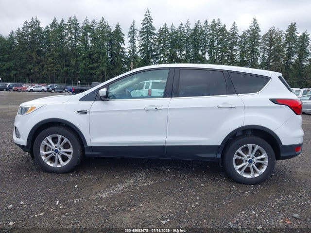 Ford ESCAPE SE 2019 1FMCU9GD0KUA65811 Image 14