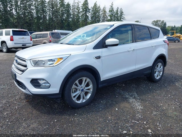 Ford ESCAPE SE 2019 1FMCU9GD0KUA65811 Image 2