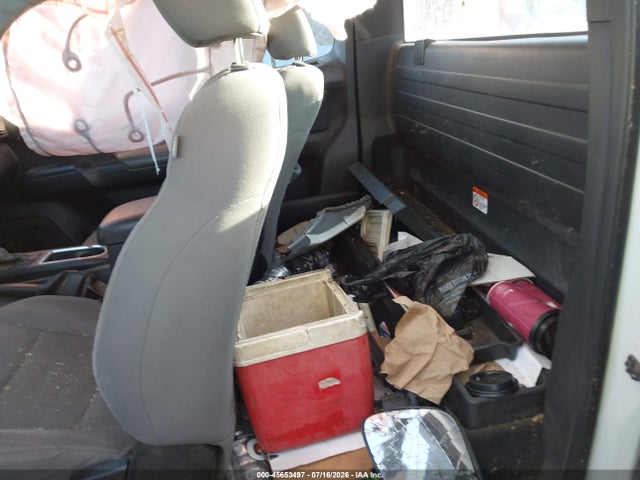 5TFRX5GN4HX100994 Toyota Tacoma Sr