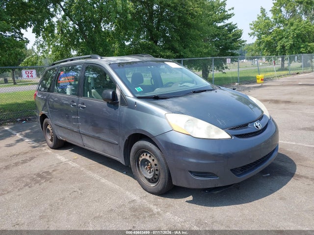 Продаж на аукціоні авто 2010 Toyota Sienna Ce, vin: 5TDKK4CC1AS303643, номер лоту: 45653499