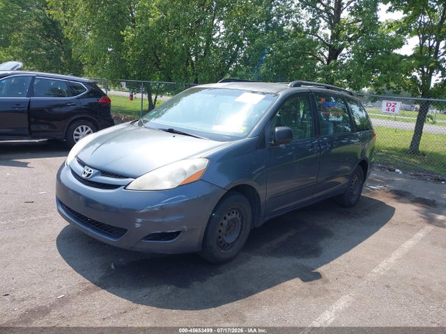 Продаж на аукціоні авто 2010 Toyota Sienna Ce, vin: 5TDKK4CC1AS303643, номер лоту: 45653499