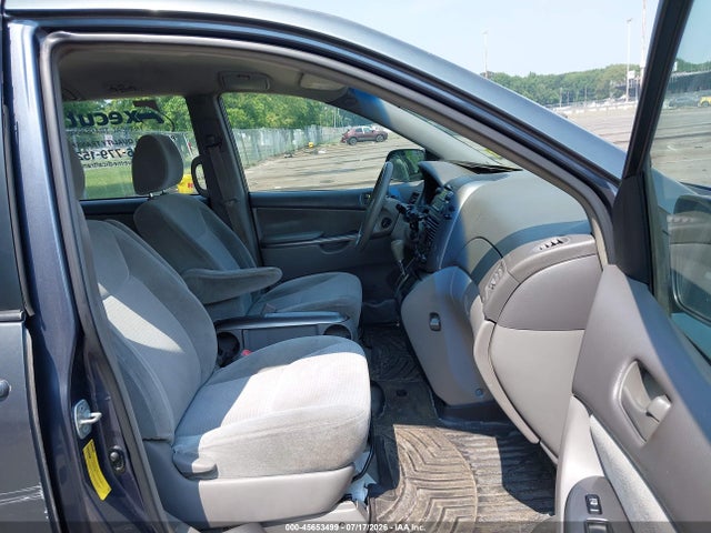Продаж на аукціоні авто 2010 Toyota Sienna Ce, vin: 5TDKK4CC1AS303643, номер лоту: 45653499