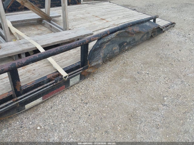 East Texas Trailer 2016 58SBU1827GE005072 Image 12