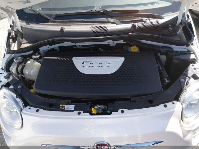 Fiat 500E BATTERY ELECTRIC 2016 3C3CFFGE4GT165213 Image 10