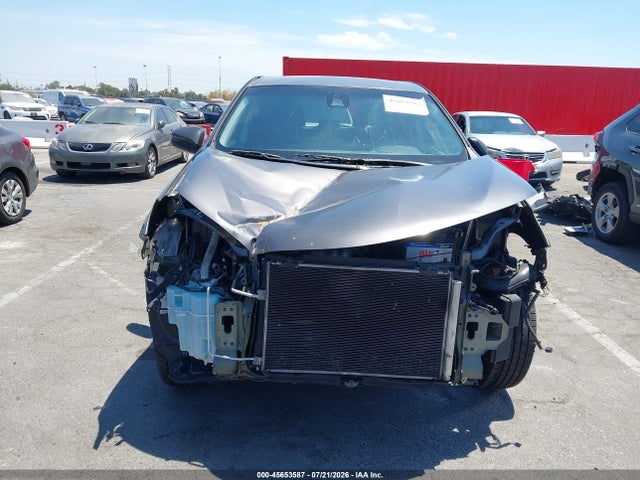 Toyota RAV4 LE 2017 2T3ZFREV2HW401961 Image 13