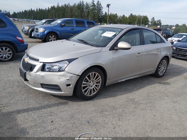 Chevrolet Cruze Eco Auto 2014 1G1PH5SB5E7103344 Image 2