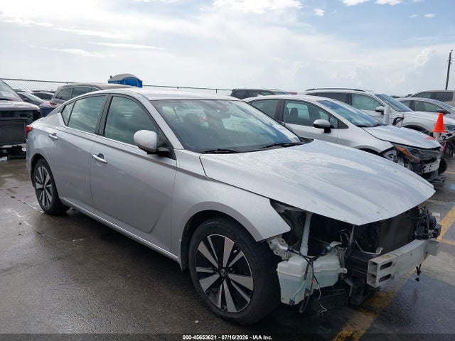 1N4BL4DV1NN377269 Nissan Altima Sv Fwd