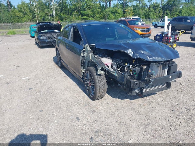 45653625 :رقم المزاد ، 3KPF44AC2ME389929 vin ، 2021 Kia Forte Gt Manual مزاد بيع