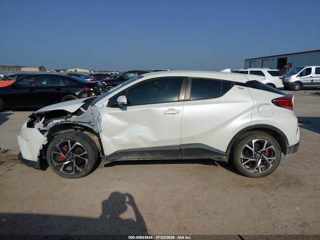 Продажа на аукционе авто 2018 Toyota C-hr Xle, vin: JTNKHMBX3J1011634, номер лота: 45653644