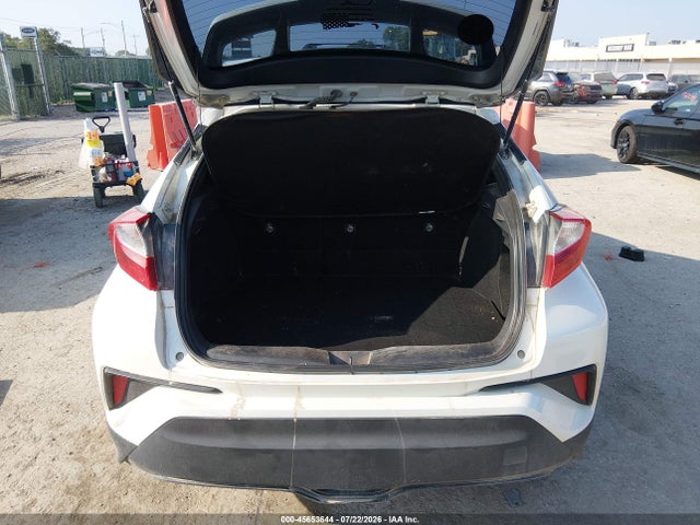 Продажа на аукционе авто 2018 Toyota C-hr Xle, vin: JTNKHMBX3J1011634, номер лота: 45653644