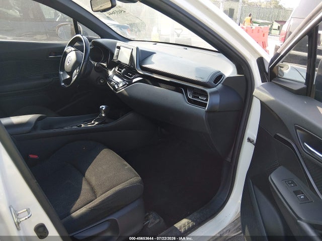 Продажа на аукционе авто 2018 Toyota C-hr Xle, vin: JTNKHMBX3J1011634, номер лота: 45653644