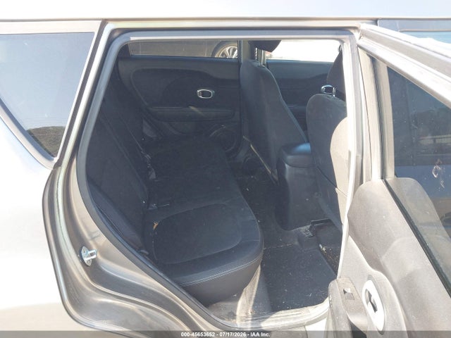 KIA Soul 2014 KNDJN2A27E7058770 Image 8