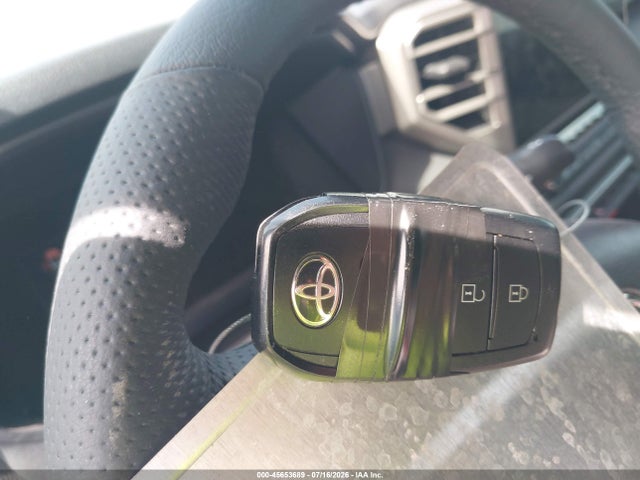 Продажа на аукционе авто 2025 Toyota Tundra Limited, vin: 5TFJA5DB4SX320815, номер лота: 45653689