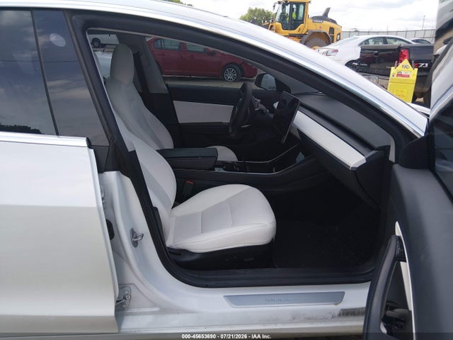 Продаж на аукціоні авто 2019 Tesla Model 3 Long Range/performance, vin: 5YJ3E1EB1KF494792, номер лоту: 45653690