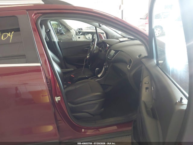 45653704 :رقم المزاد ، 3GNCJPSBXHL273423 vin ، 2017 Chevrolet Trax Lt مزاد بيع