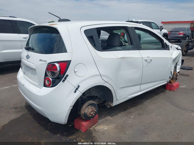 Chevrolet Sonic Ls Auto 2015 1G1JA6SH8F4131016 Image 4
