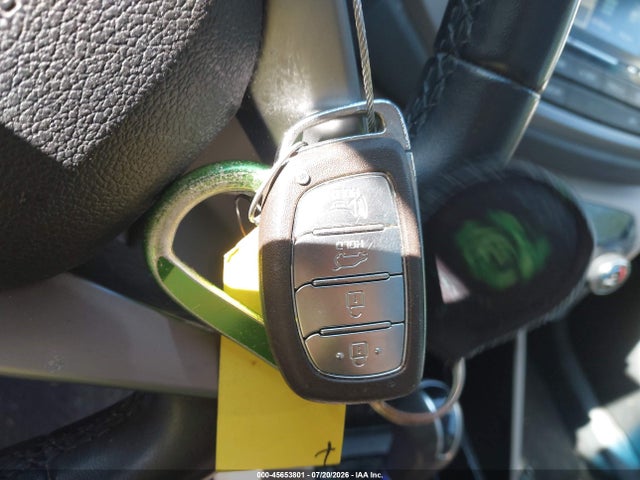 Продажа на аукционе авто 2016 Hyundai Tucson Limited, vin: KM8J3CA23GU121505, номер лота: 45653801