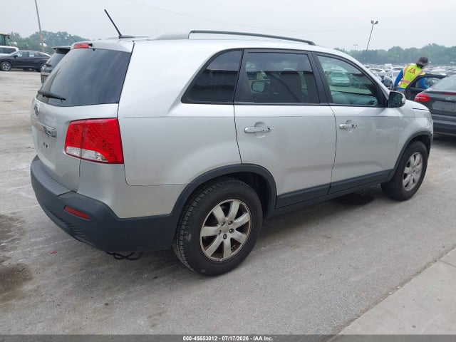 Продажа на аукционе авто 2012 Kia Sorento Lx, vin: 5XYKT3A6XCG267245, номер лота: 45653812