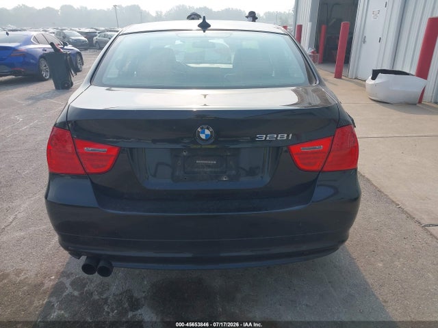 45653846 :رقم المزاد ، WBAPK7C50BA816368 vin ، 2011 Bmw 328i Xdrive مزاد بيع