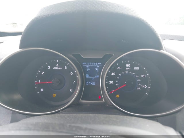 45653851 :رقم المزاد ، KMHTC6AD2DU172257 vin ، 2013 Hyundai Veloster Base W/black مزاد بيع
