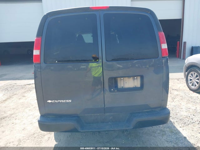 Chevrolet Express 3500 Ls 2017 1GAZGNFG1H1294205 Image 16