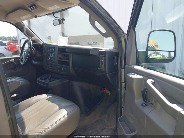 Chevrolet Express 3500 Ls 2017 1GAZGNFG1H1294205 Image 5