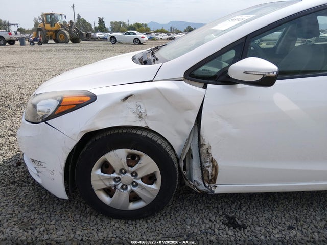 45653928 :رقم المزاد ، KNAFX4A64G5533155 vin ، 2016 Kia Forte Lx مزاد بيع