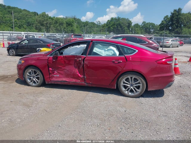 Ford Fusion Hybrid Titanium 2019 3FA6P0RU5KR172044 Image 14