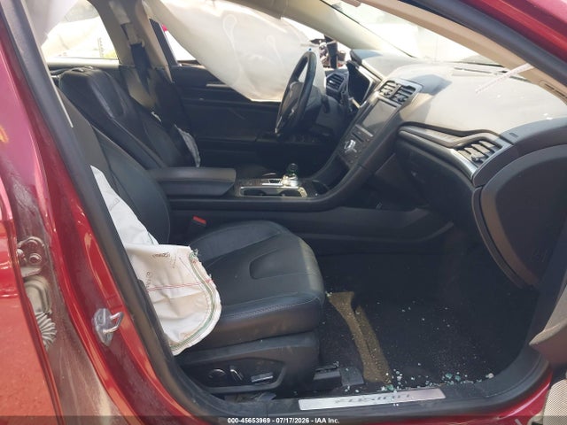 Ford Fusion Hybrid Titanium 2019 3FA6P0RU5KR172044 Image 5