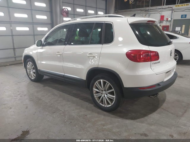 45653979 :رقم المزاد ، WVGAV7AX2DW549305 vin ، 2013 Volkswagen Tiguan Se مزاد بيع