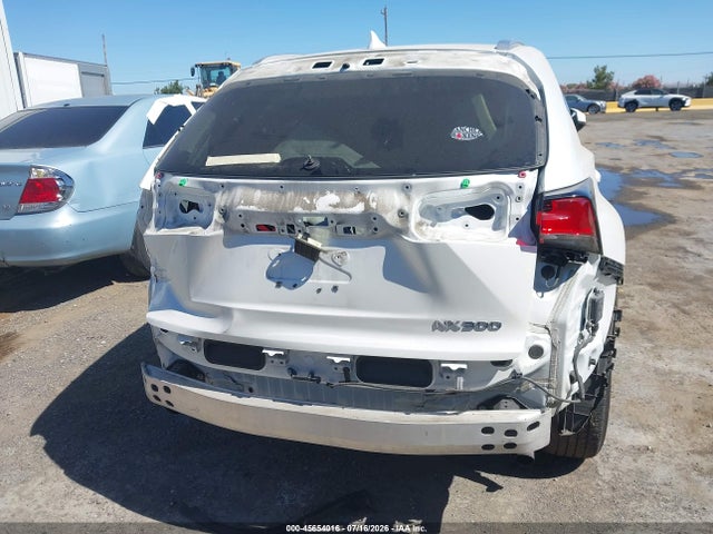 Lexus NX 300 2021 JTJGARDZ2M5023780 Image 17