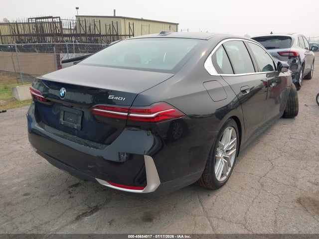 BMW 540i Xdrive 2024 WBA63FJ02RCR15394 Image 4