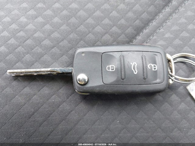 3VW267AJ0GM228642 Volkswagen Jetta 1.4t S