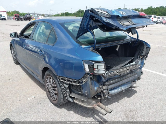 3VW267AJ0GM228642 Volkswagen Jetta 1.4t S