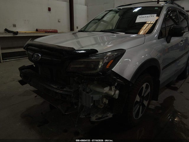 Subaru Forester 2.5i Premium 2018 JF2SJAGC1JH504122 Image 19