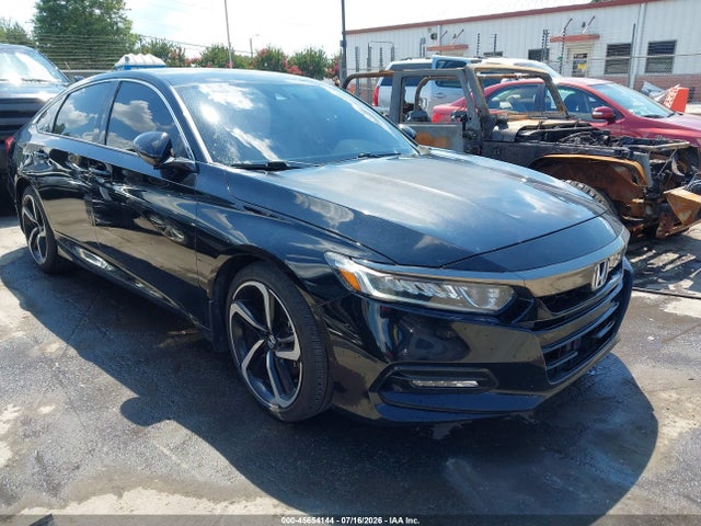 Продажа на аукционе авто 2018 Honda Accord Sport, vin: 1HGCV1F3XJA158512, номер лота: 45654144