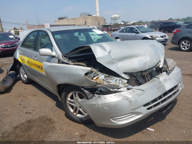 2003 Toyota Camry Le მანქანა იყიდება აუქციონზე, vin: 4T1BE32K63U742549, აუქციონის ნომერი: 45654186